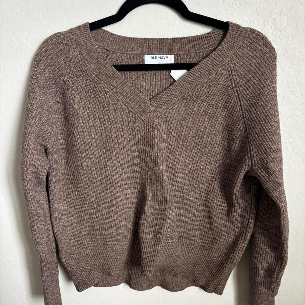 Old Navy ribbed knit sweater